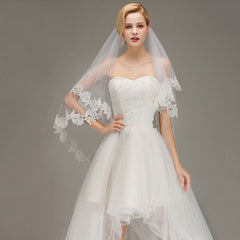 Lace Applique Two Layers Wedding Veils