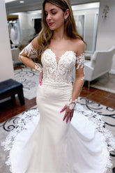 Elegant White Long Mermaid Sweetheart Satin Lace Wedding Dress with Sleeves