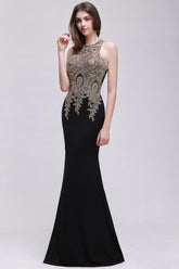 Straps Black Mermaid Appliques Sleeveless Bridesmaid Dresses