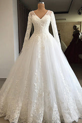 Gorgeous Long Sleeve A-line Appliques Lace Tulle Wedding Dress