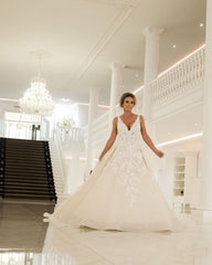Plus Size A-Line Deep V-neck Spaghetti Straps Appliques Lace Backless Floor Length Wedding Dress