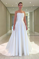Gorgeous Long A-line Strapless Sleeveless Satin Wedding Dresses with Chapel Train