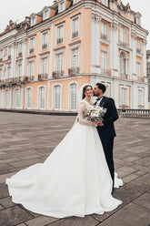 Glitter Long A-line Sweetheart Sequins Backless Wedding Dresses with Sleeves