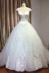 Elegant Long Cap Sleeve Tulle Lace V-neck Ball Gown Wedding Dresses