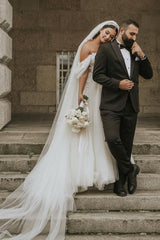 Boho Plus Size Long A-line Off the Shoulder Tulle Lace Wedding Dresses