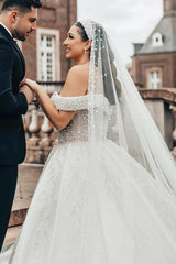 Plus Size Ivory Long Ball Gown Off the Shoulder Tulle Lace Wedding Dresses