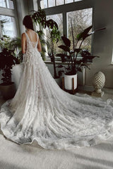 Elegant Long A-line V-neck Tulle Lace Sleeveless Backless Wedding Dress