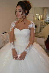 Pretty Long Sleeves Ball Gown Sweetheart Tulle Lace Appliques Wedding Dress