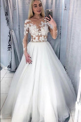 Elegant A-Line Bateau Long Sleeve Appliques Lace Floor Length Tulle Wedding Dress