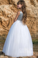 Long Scoop Neck Tulle Sleeveless Ball Gown Flower Girl Dress