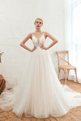 Elegant Long Spaghetti Strap Tulle Open Back A-line Wedding Dress