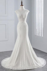 Elegant Long Cap Sleeves Lace-up Mermaid Wedding Dresses