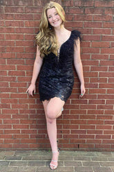Black Mermaid Feather Neck Sequin Backless Homecoming Dress