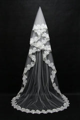 Two Tiered Veil for Bridal Women Wedding Veils With Lace