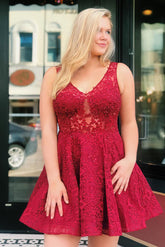 Burgundy Short A-line V-neck Tulle Lace Homecoming Dress