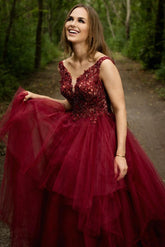 Long A-line V-neck Spaghetti Straps Appliques Lace Backless Tulle Prom Dress