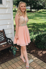 Classy A-line V-neck Chiffon Short Homecoming Dress with Straps