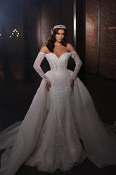 Gorgeous Long Mermaid Off the Shoulder Lace Wedding Dress with Sleeves
