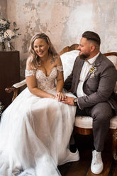 Beautiful Long A-line Off the Shoulder Tulle Lace Wedding Dress