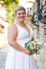Plus Size Simple Sleeveless Deep V-neck Wedding Dresses