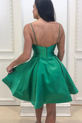 Spaghetti Straps Short A-line V-neck Homecoming Dress with Pockets