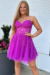 Short Sweetheart Red Lace A-Line Homecoming Dress