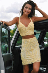 Two Piece Sweetheart Mermaid Short Yellow Lace Homecoming Dress