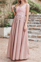 Long A-line V-Neck Tulle Lace Formal Evening Dress with Appliques