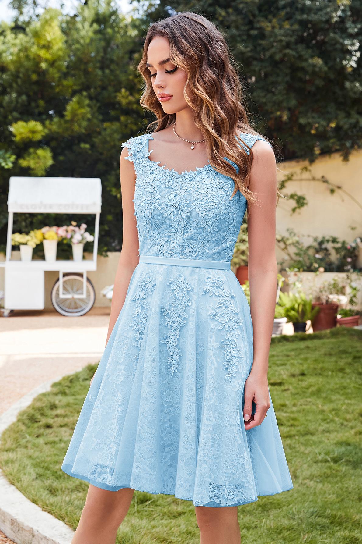 Short A-line Tulle Knee Length Homecoming Dress with Appliques Lace