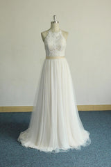 Elegant Long Halter Lace Tulle A-line Wedding Dress