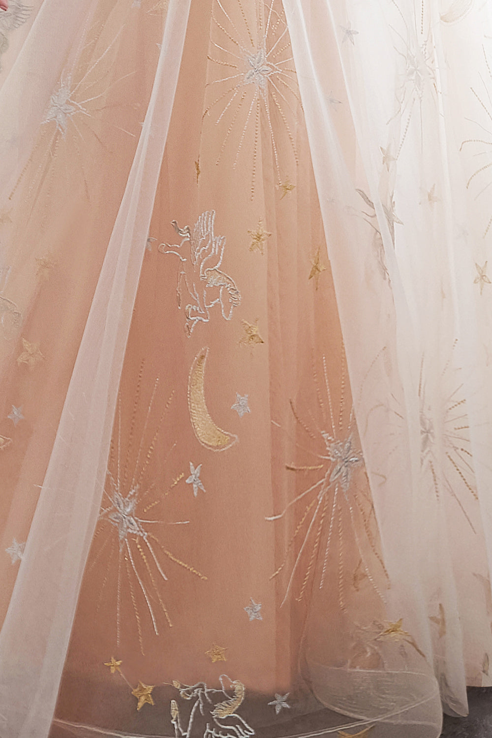 A-line Sleeveless Long Tulle Appliques Evening Dresses