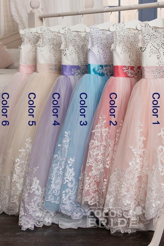 Long Scoop Neck Sleeveless Ball Gown Flower Girl Dress