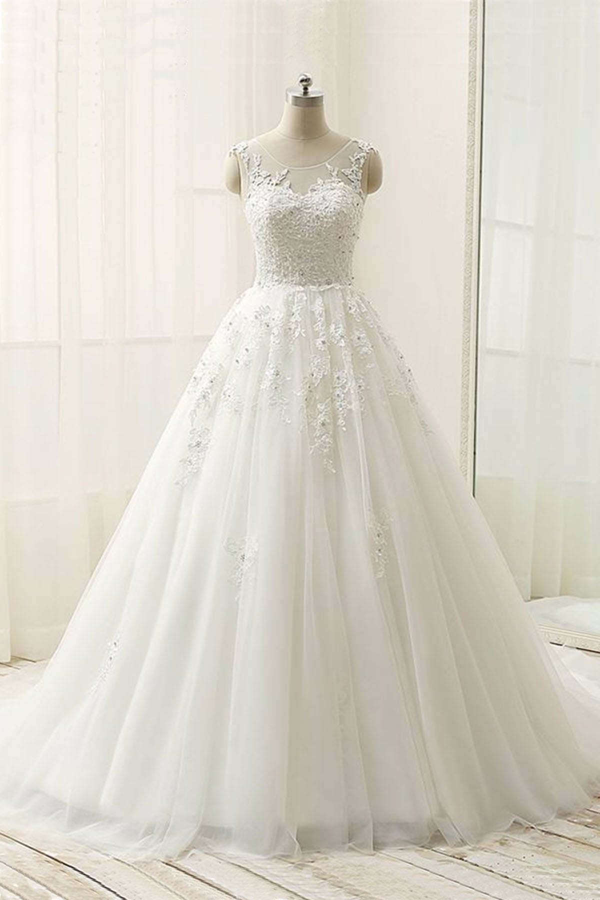 Elegant White Tulle Lace A-Line Long Wedding Dress