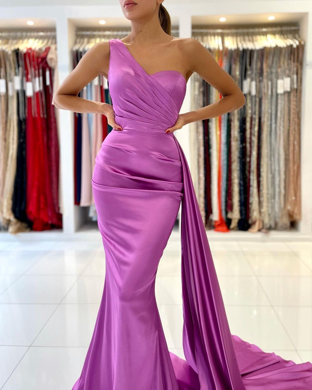 Beautiful Long Mermaid One Shoulder Satin Prom Dress