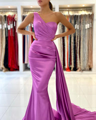 Beautiful Long Mermaid One Shoulder Satin Prom Dress