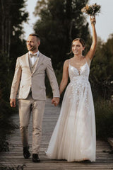 A-line Spaghetti Straps Backless Long Tulle Appliques Lace Wedding Dress