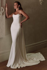 Elegant Long Strapless Mermaid White Floor Length Wedding Dress with Lace