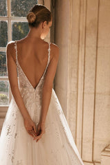 Sexy Long A-Line V-neck Tulle Lace Open Back Wedding Dresses