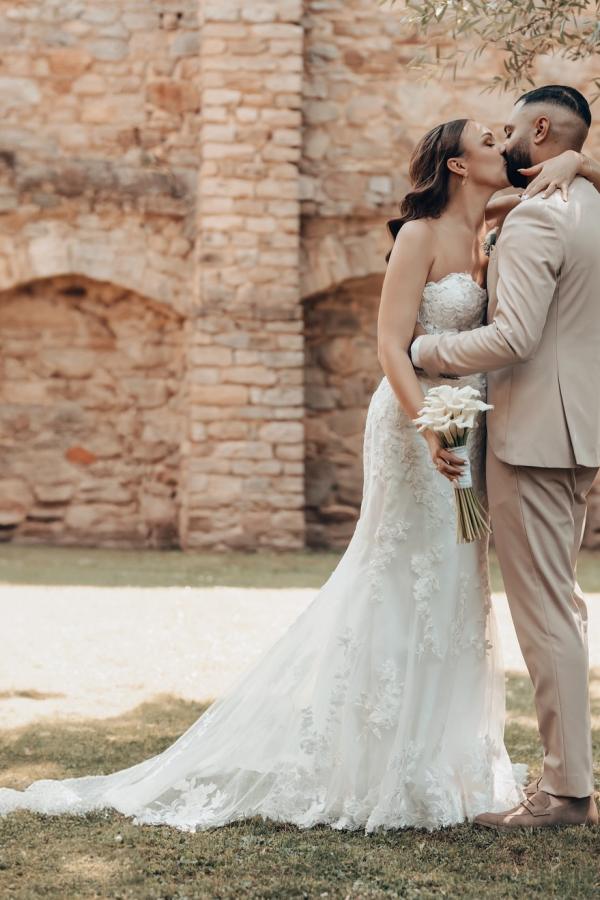 Long Sweetheart Mermaid Floor Length Tulle Wedding Dress with Appliques Lace