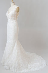 Elegant Long Mermaid Appliques Lace V-neck Chiffon Wedding Dress