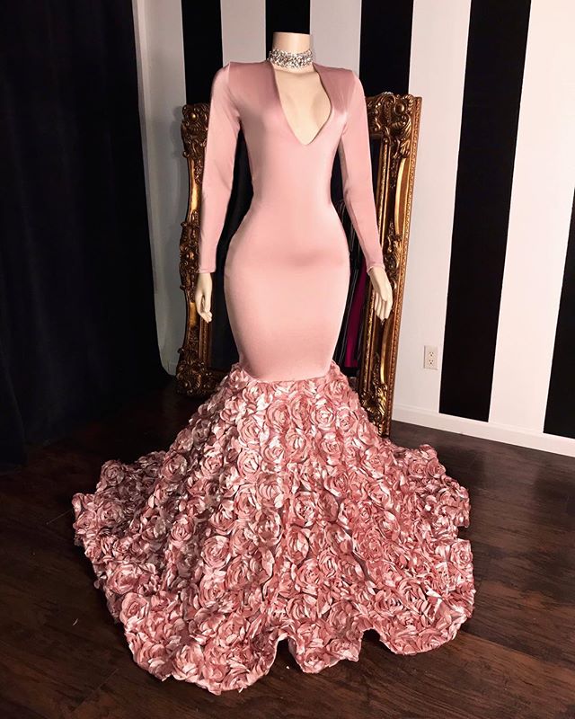 Long Sleeves Flowers Mermaid V-neck Prom Dresses