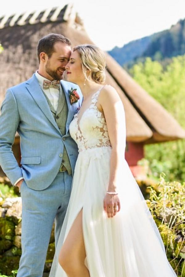 Long A-line Off The Shoulder Tulle Floor Length Wedding Dress with Appliques Lace