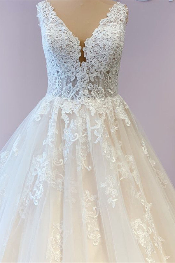 Long Wide Straps A-Line Floor Length Tulle Wedding Dress With Appliques Lace