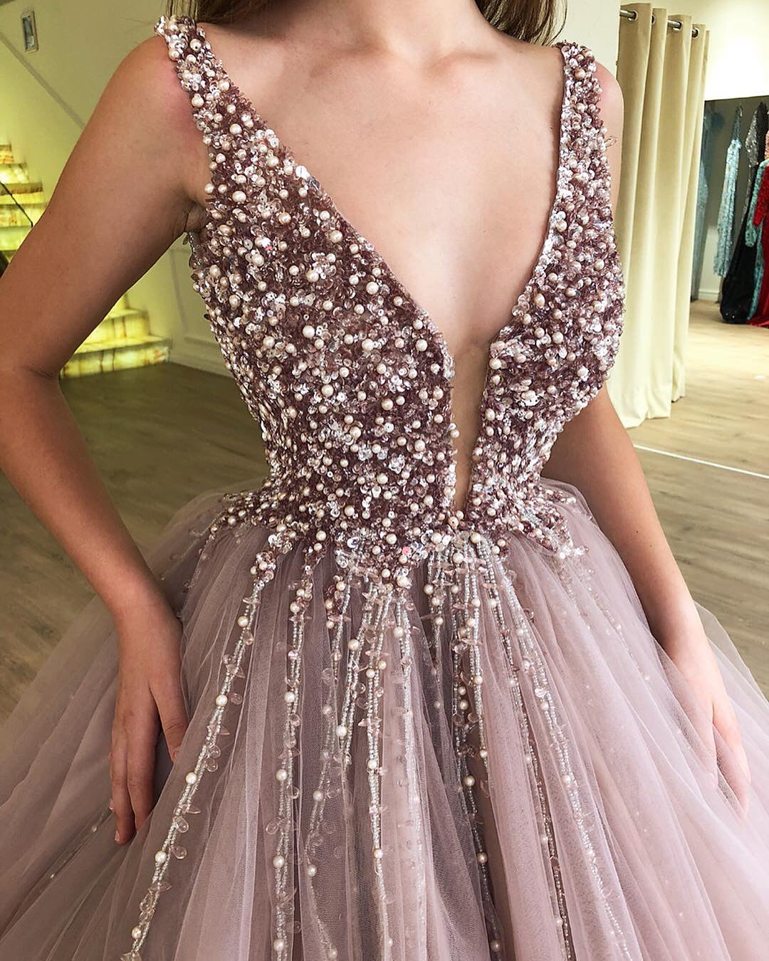 Long Ball Gown V-neck Tulle Beads Prom Dress