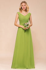 Long A-line V-neck Chiffon Green Bridesmaid Dress