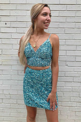 Two Piece Mermaid Sequins V-neck Short Homecoming Dress