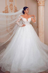 Modest Long Ball Gown Tulle Long Sleeves Lace Wedding Dress