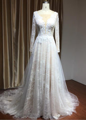 Long A-line V-neck Tulle Lace Wedding Dress with Sleeves