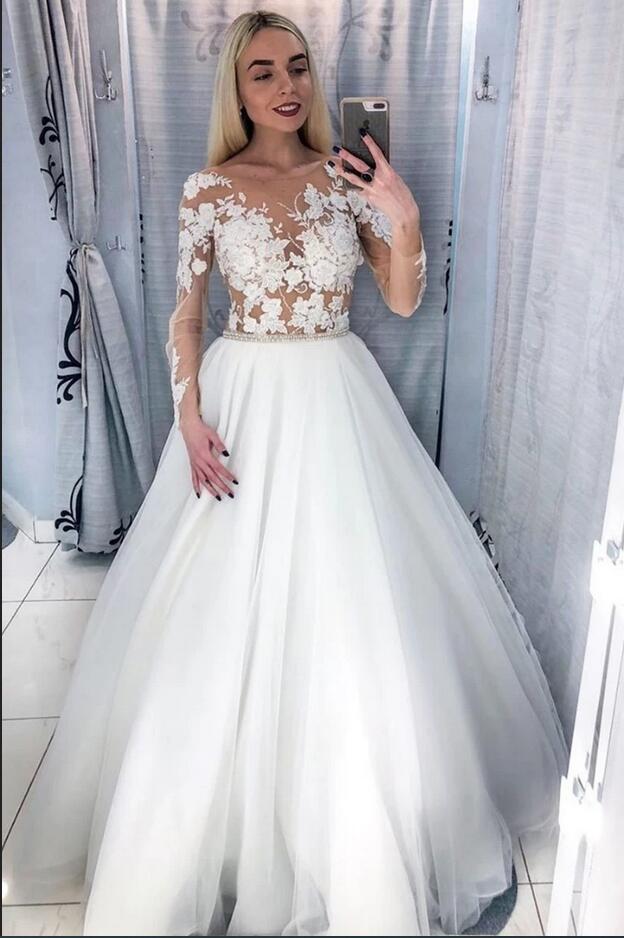 Elegant A-Line Bateau Long Sleeve Appliques Lace Floor Length Tulle Wedding Dress