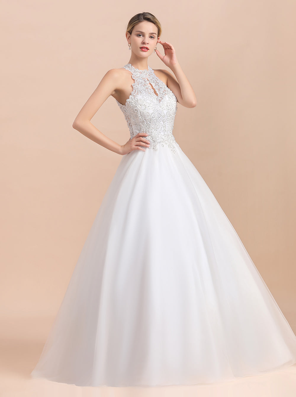 Long A-line Halter Tulle Lace Appliques Sleeveless Wedding Dresses